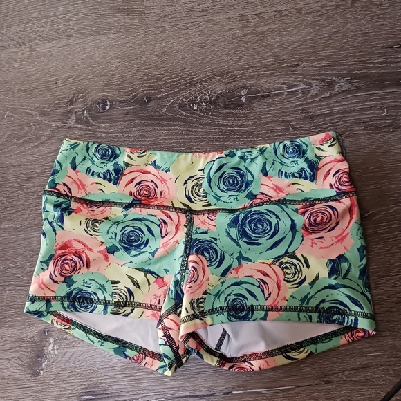 FLEO cycling shorts small - Picture 3 of 3